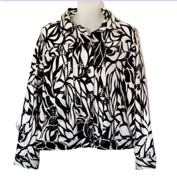 NWT Elementz Leaf Print Black & White Button Blouse — Size MP - Picture 2 of 8